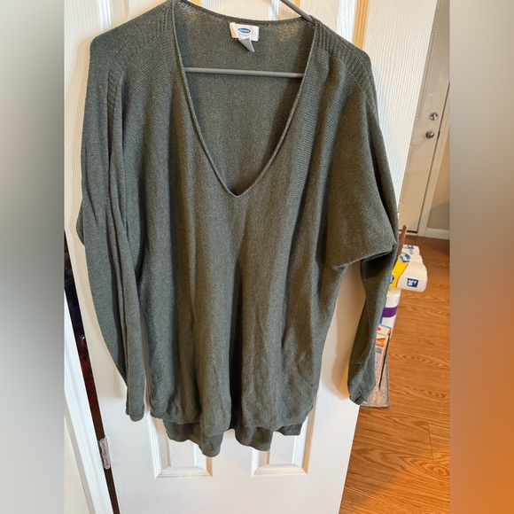 Old Navy Sweaters - Old Navy Knitted Oversized Sweater, Size Large